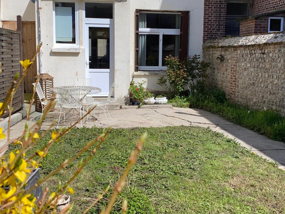 Maison Avec Jardin Et Parking, Au Centre D'Étretat Eksteriør bilde